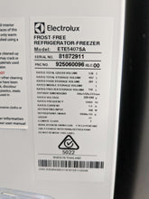 Load image into Gallery viewer, Electrolux 536L Top Mount Fridge Silver