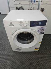 Load image into Gallery viewer, Electrolux 7KG Dryer / LD505E