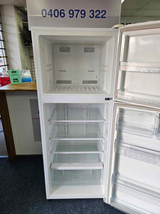 Hisense 437L Top Mount Fridge Freezer / HR6TFF437