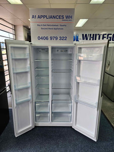 Haier 555L Double Door Fridge Freezer White / HSBS555AW