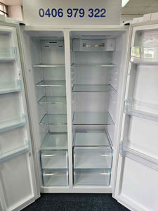 Haier 555L Double Door Fridge Freezer White / HSBS555AW