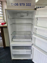 Load image into Gallery viewer, Fisher &amp; Paykel 519L Bottom Mount Fridge Freezer / E522BRXFDU