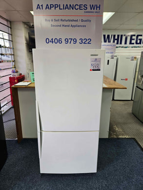 Westinghouse 510 Bottom Mount Fridge Freezer / WBM5100WB