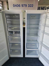 Load image into Gallery viewer, Hisense PIGEON PAIR FRIDGE ONLY &amp; FREEZER ONLY STAND UP