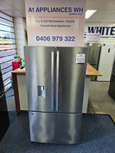 Load image into Gallery viewer, Westinghouse 605L French Door Fridge Freezer / WHE6060SB