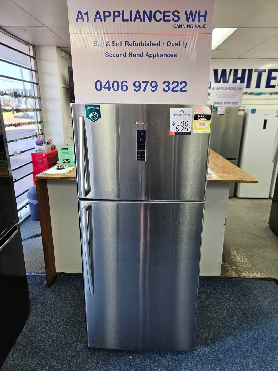 Hisense 527L Top Mount Fridge Freezer / HR6TFF527SD