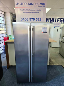 Westinghouse 606L Double Door Freezer Silver / WSE6100SA