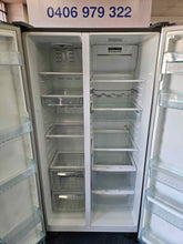 Load image into Gallery viewer, Westinghouse 606L Double Door Freezer Silver / WSE6100SA