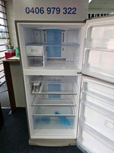 Load image into Gallery viewer, Toshiba 566L Fridge Freezer / GR-R58DAA