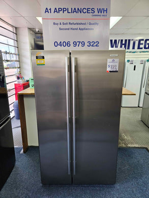 Westinghouse 700L Side By Side Fridge Freezer / WSE7000SA