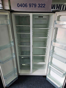 Westinghouse 606L Side By Side Fridge Freezer / WSE6100SA