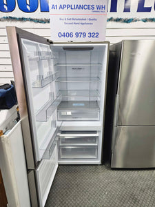 NEAR NEW!!! Haier 430L Bottom Mount Fridge Freezer / HRF420BS