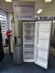LG 635L Double Door Fridge Freezer Silver / GS-D635PLC