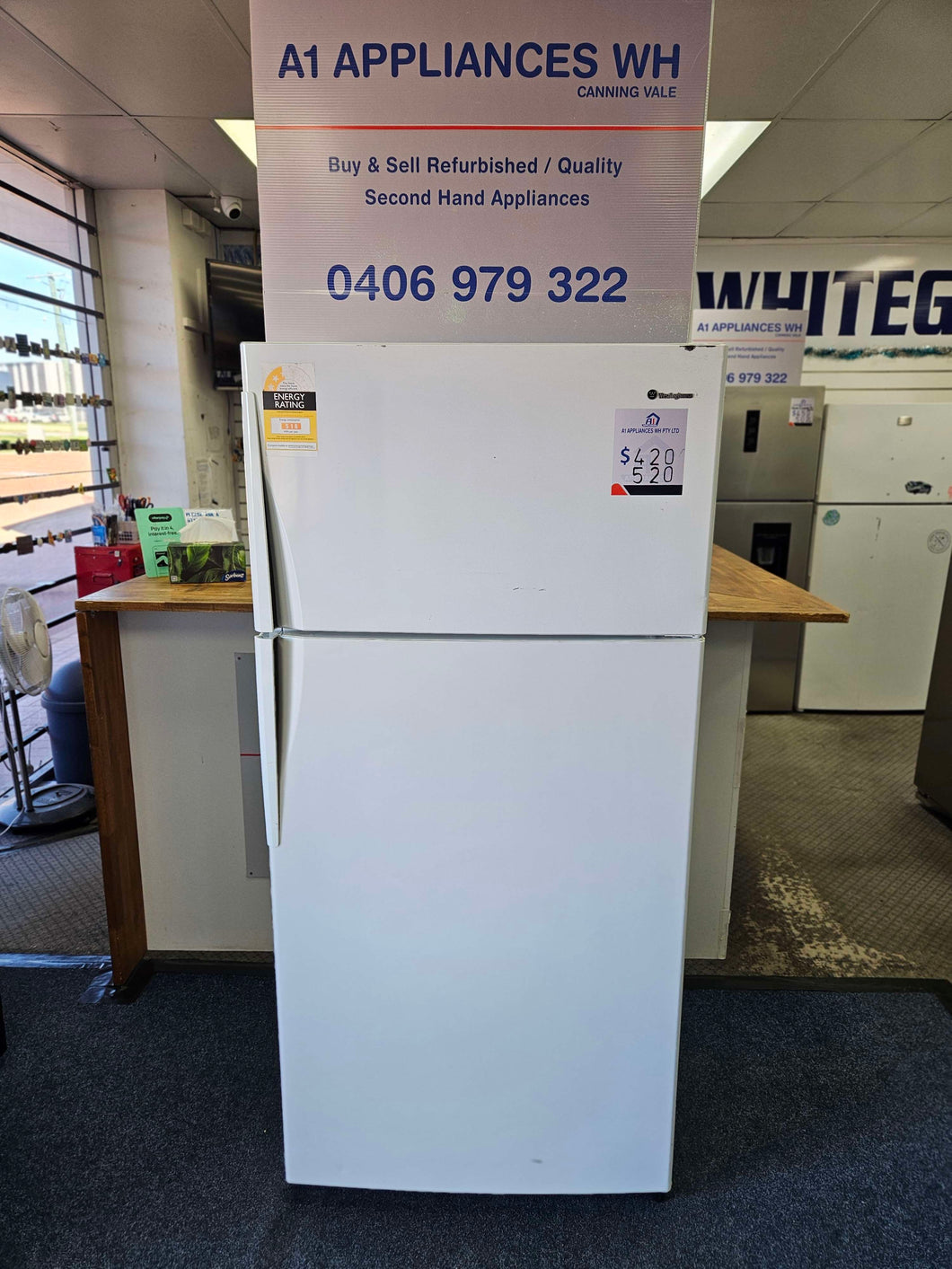 Westinghouse 520L Top Mount Fridge Freezer / WTM5200WB