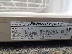 Fisher & Paykel 519L Bottom Mount Fridge Freezer / E522B