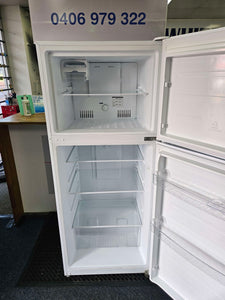 Esatto 400L Top Mount Fridge Freezer/ RTM400W