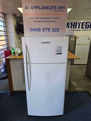 Fisher & Paykel 517L Top Mount Fridge Freezer / E521T