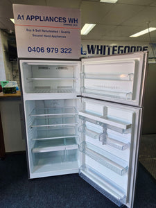 Westinghouse 520L Top Mount Fridge Freezer / WTM5200PA