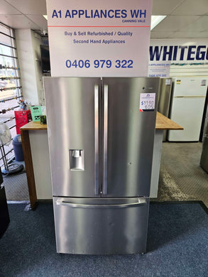 Westinghouse 605L French Door Fridge Freezer / WHE6060SB