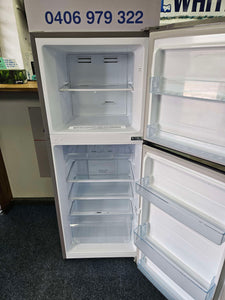 Hisense 230L Top Mount Fridge Freezer White / HR6TFF230