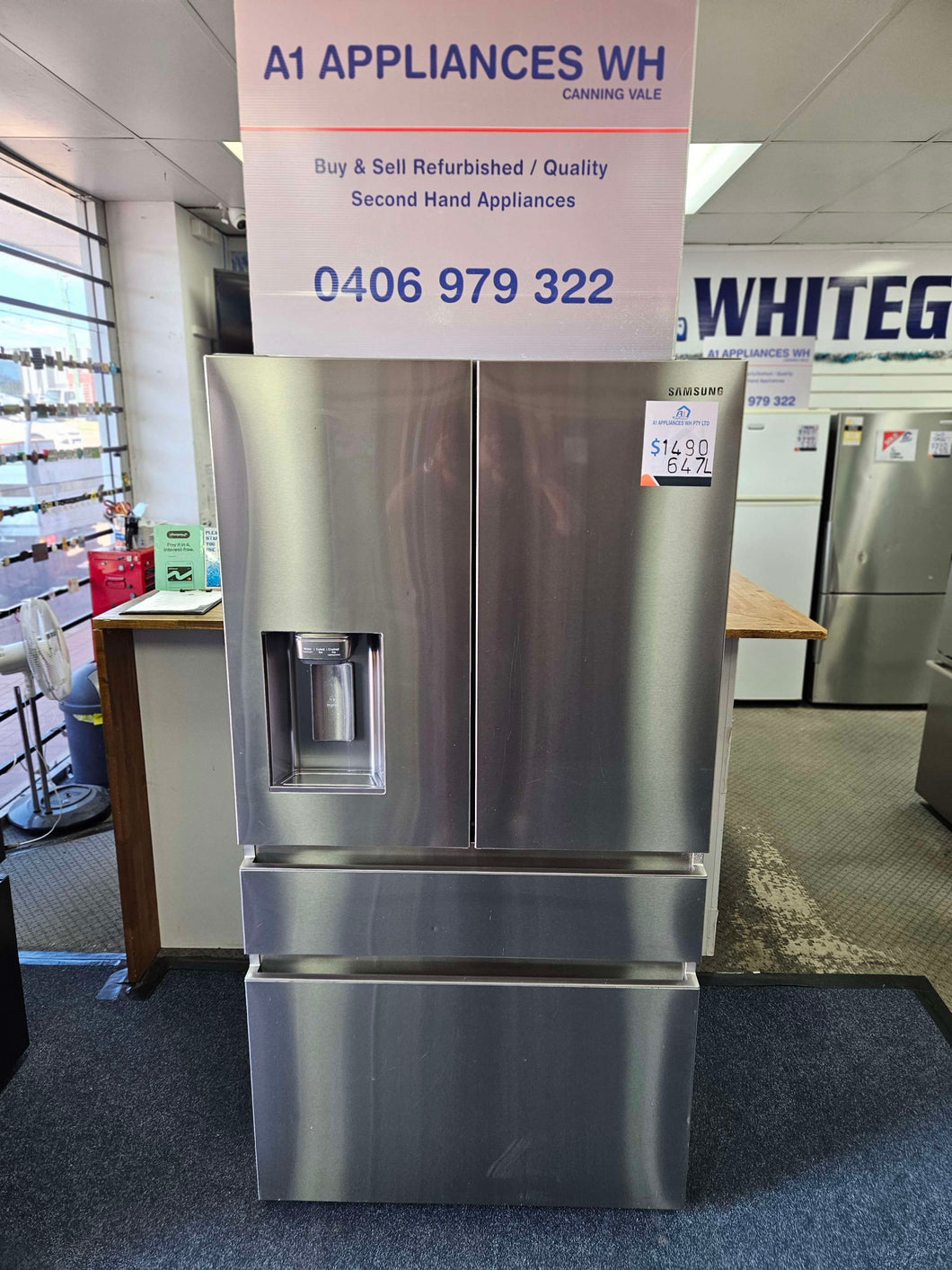 Samsung 647L French Door Fridge Freezer / SRF644CDLS
