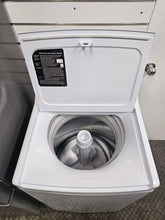Load image into Gallery viewer, Fisher &amp; Paykel 8.5Kg Top Load Washer / WA8560E1