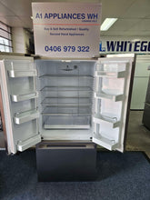 Load image into Gallery viewer, Fisher &amp; Paykel 519L French Door Fridge Freezer/ RF522ADX5