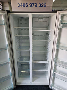 Westinghouse 606L Side by Side Fridge Freezer / WSE6100PA