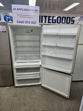 Load image into Gallery viewer, Fisher &amp; Paykel 517L Bottom Mount Fridge Freezer / E522B