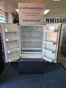 Fisher & Paykel 610L French Door Fridge Freezer / RF610A
