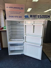 Load image into Gallery viewer, Fisher &amp; Paykel 519L Bottom Mount Fridge Freezer / E522B