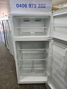 Simpson 520L Top Mount Fridge Freezer / STM5200WA-R*3