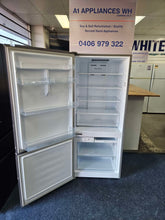 Load image into Gallery viewer, Hisense 453L Bottom Mount Fridge Freezer / HR6BMFF453S