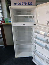 Load image into Gallery viewer, Fisher &amp; Paykel 441L Top Mount Fridge Freezer / E440T