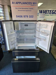 Electrolux 681L French Door Fridge Freezer Dark Silver / EHE6899BA