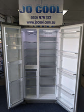 Load image into Gallery viewer, Fisher &amp; Paykel 628L Fridge Freezer Double Door Silver
