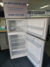 Load image into Gallery viewer, Hisense 526L Top Mount Fridge Freezer / HR6TFF526S