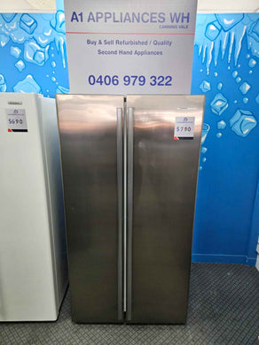 Westinghouse 606L Double Door Freezer Silver / WSE6100SA