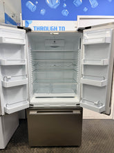 Load image into Gallery viewer, Fisher &amp; Paykel RF522ADUSX5 519L French Door Refrigerator - A1 Appliances Jo Cool Whitegoods
