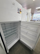 Load image into Gallery viewer, Kelvinator KTM5402WC 536L Frost-Free Top Mount Refrigerator