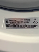 Load image into Gallery viewer, Electrolux EWF7524CDWA 7.5 kg Front Load Washing Machine