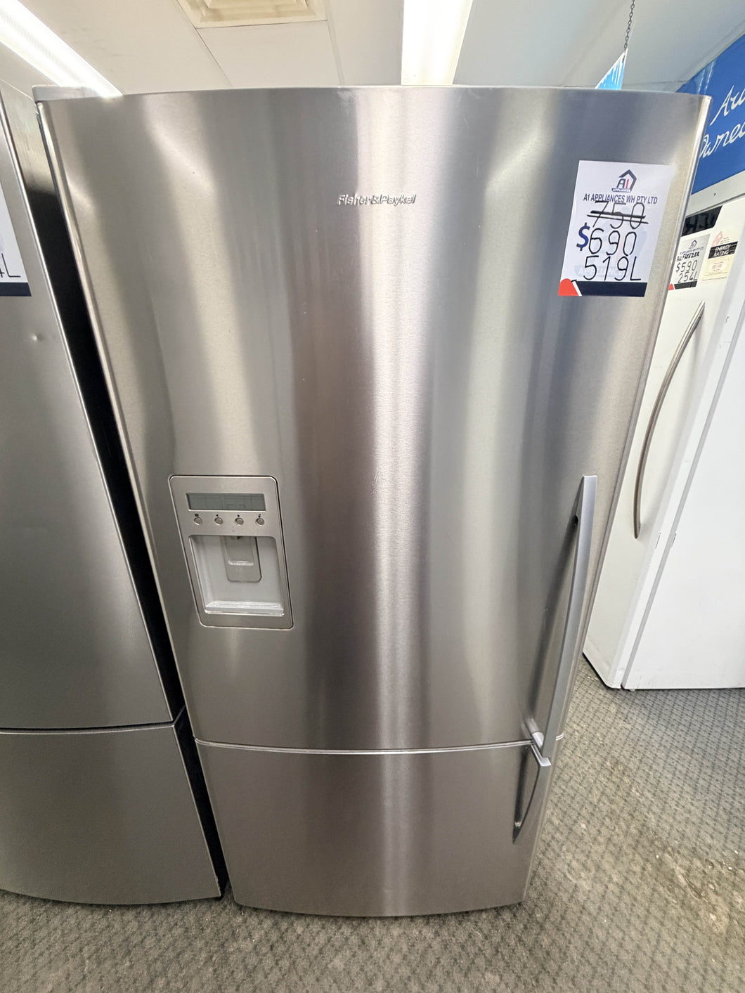 Fisher & Paykel E522BLXU 519 L Bottom-Mount Fridge – Stainless Steel, ActiveSmart Cooling