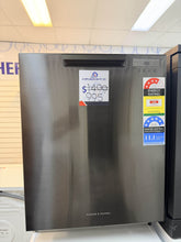 Load image into Gallery viewer, Fisher &amp; Paykel DW60UC6B – 15-Place Black Built-Under Dishwasher