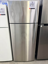 Load image into Gallery viewer, Fisher &amp; Paykel E440T ~441‑Litre Top Mount Refrigerator