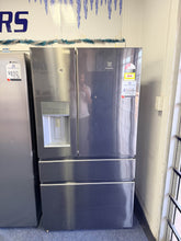 Load image into Gallery viewer, Electrolux EHE6899BA 679L French Door Fridge Freezer