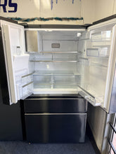 Load image into Gallery viewer, Electrolux EHE6899BA 679L French Door Fridge Freezer