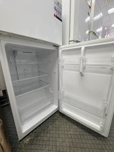 Load image into Gallery viewer, Haier HRF220TW 221L Top‑Mount Fridge Freezer