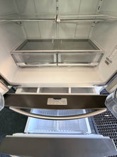 Load image into Gallery viewer, Hisense HR6FDFF701SW 701L French Door Refrigerator – Stainless Steel