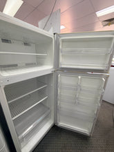 Load image into Gallery viewer, Simpson SR390C-R 393 L Top Mount Refrigerator