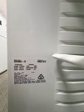 Load image into Gallery viewer, Simpson SR390C-R 393 L Top Mount Refrigerator